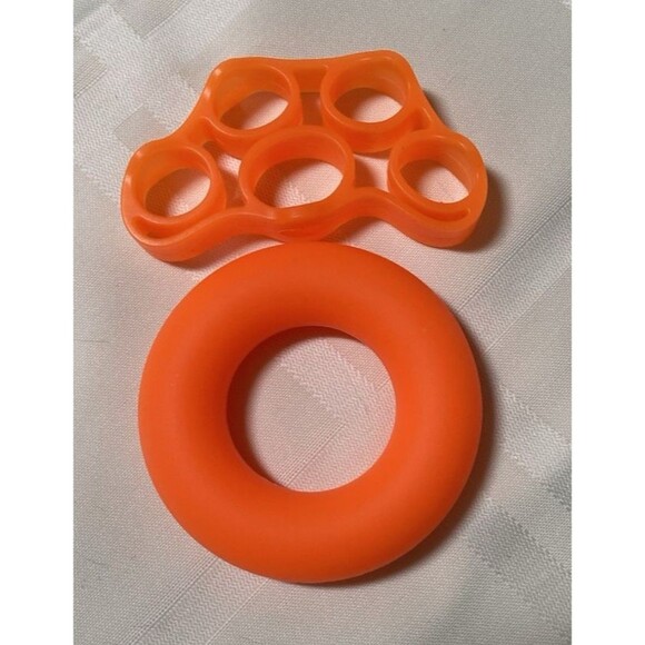 Hand Grip Strengthener, Finger Exerciser, Grip Strength Trainer (6 Pcs) - Picture 7 of 11